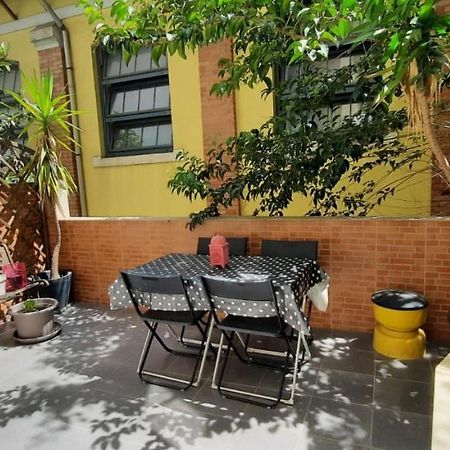 Sunny Terrace Apt, Close To Downtown! 2 Bedroom Flat Lisboa Exteriör bild