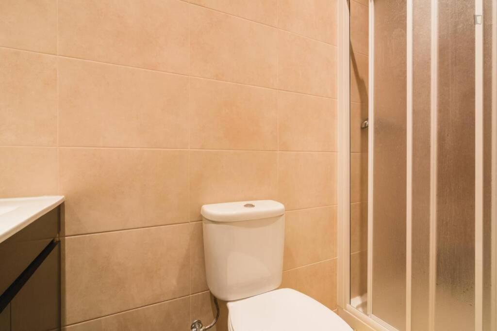 Sunny Terrace Apt, Close To Downtown! 2 Bedroom Flat Lisboa Exteriör bild