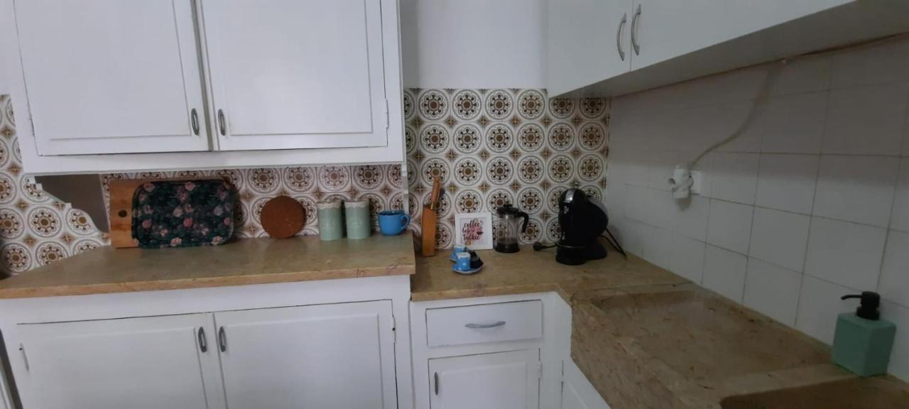 Sunny Terrace Apt, Close To Downtown! 2 Bedroom Flat Lisboa Exteriör bild