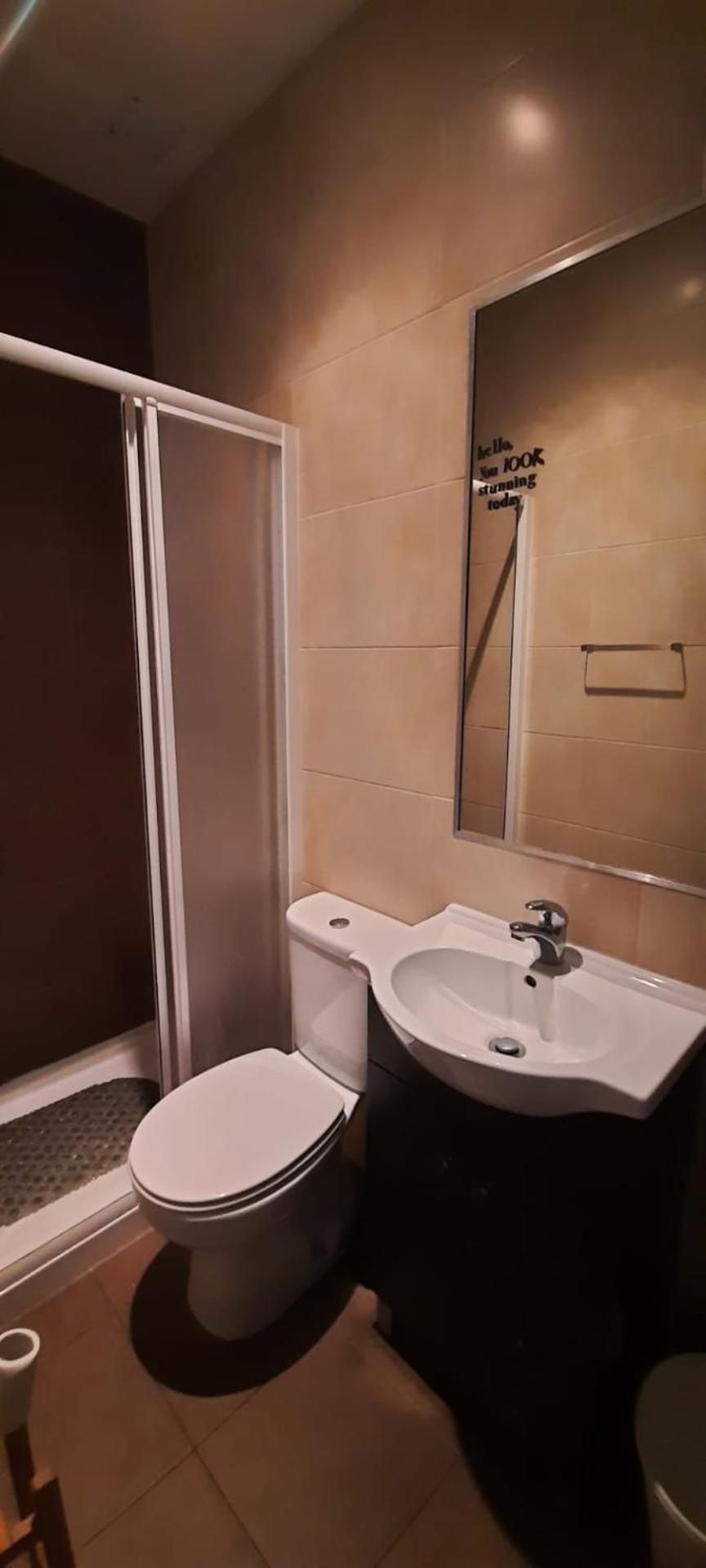 Sunny Terrace Apt, Close To Downtown! 2 Bedroom Flat Lisboa Exteriör bild