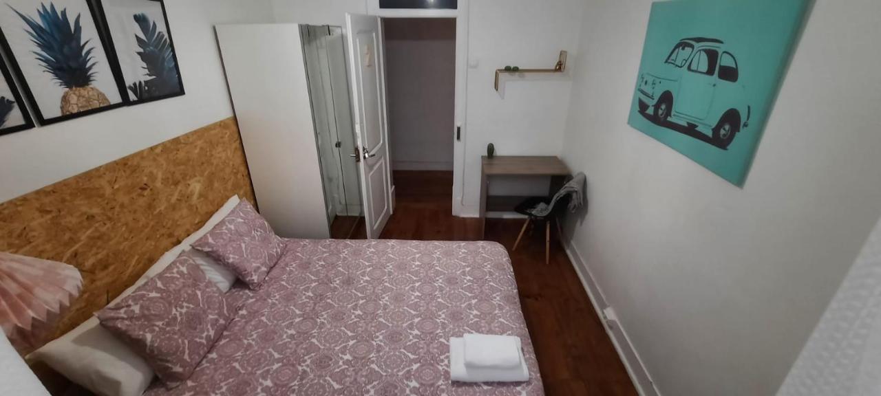 Sunny Terrace Apt, Close To Downtown! 2 Bedroom Flat Lisboa Exteriör bild