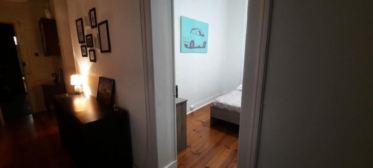 Sunny Terrace Apt, Close To Downtown! 2 Bedroom Flat Lisboa Exteriör bild